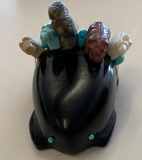 Rare Zuni Native American Frog Fetish w/5 Others (1 of 3)