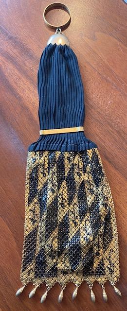 Unique Vintage Mesh and Pleated Handbag ca 1930-40 (1 of 5)