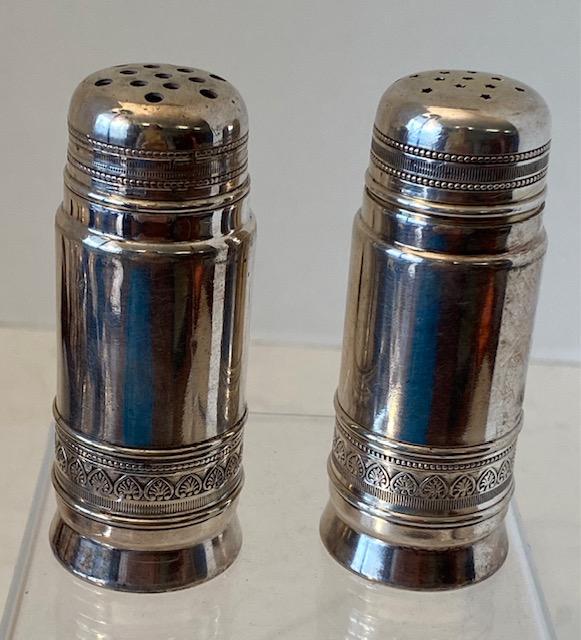 Gorham ca. 1892 Silver Salt and Pepper Shakers: Vintage Gorham Company marked "0605 Silver S" salt and pepper shakers. 87.1 grams, 3" tall. Circa 1892. FREE DOMESTIC SHIPPING