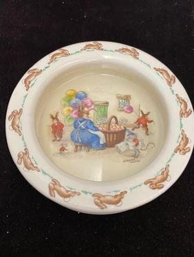 Royal Doulton Bunnykins Porridge Bowl (1 of 6)