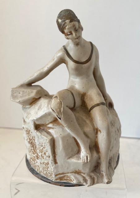 1920's Original Signed Papier Mache Powder Box (1 of 6)