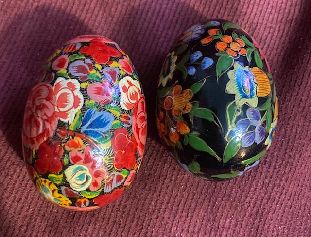 Lot of 2 Lacquerware Eggs (1 of 1)