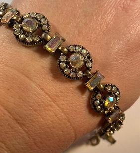 Vintage Hollycraft Bracelet (1 of 3)