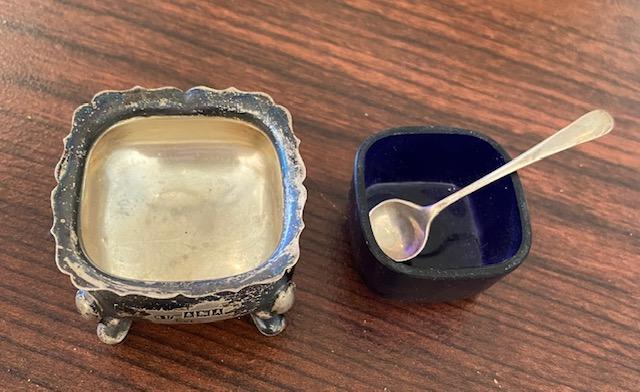 Cobalt Salt Cellar Made In England (1 of 4)