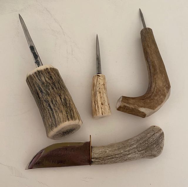 Native American Bone Handle Tools Lot of 4: Original Native American tools with antler/bone handles. Lot of 4. Unsigned. Size range 3" to 4." FREE DOMESTIC SHIPPING