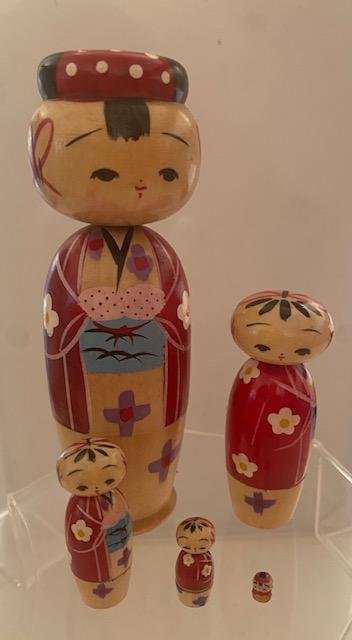 Vintage Japanese Kokeshi Bobble Head Nesting Dolls: Vintage Japanese Kokeshi wood bobble head nesting dolls. Family of five hand painted dolls. Tallest measures 5 inches, smallest measures 1/8 inch. $5 DOMESTIC SHIPPING