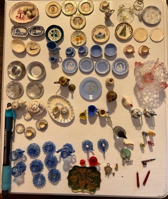 Assorted Lot of Miniatures Cherry Blossom, Wedgewood Style, Hand-painted, Doll (1 of 8)