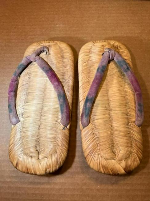 Vintage Traditional Japanese Zori Sandals Straw And Cork