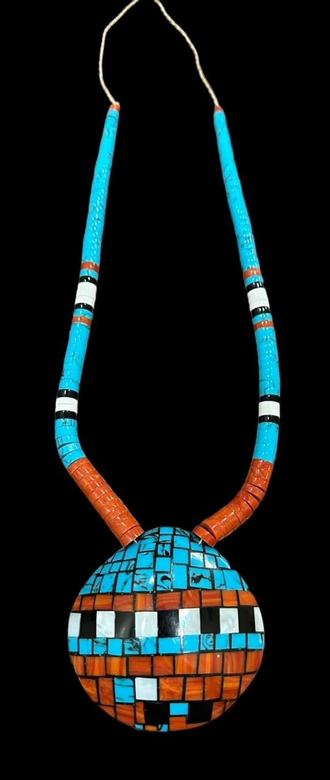 Santo Domingo Pueblo Shell Necklace 1940-50