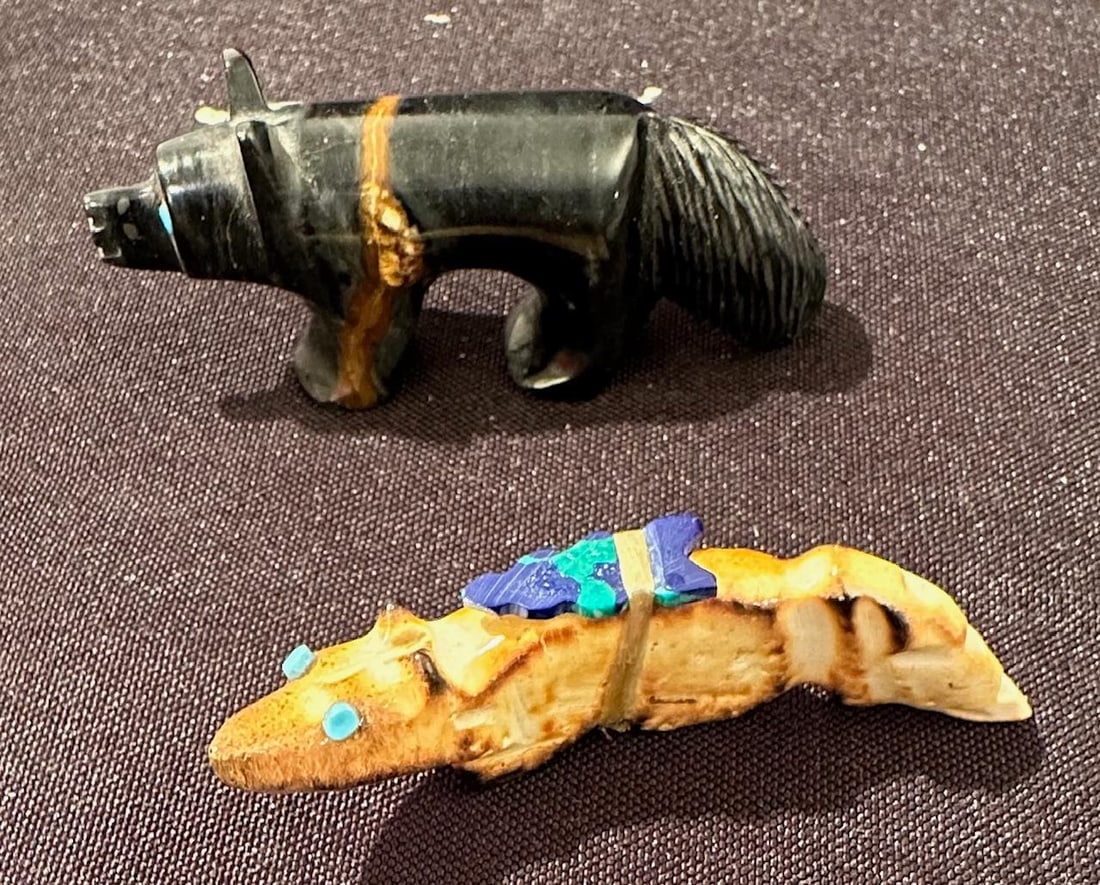 Lot of Two Native American Hand Carved Stone Bear Fetishes (1 of 4)