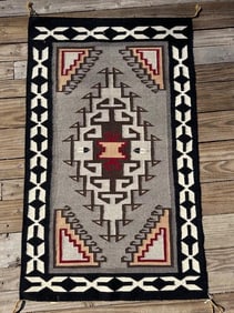 Native American Teec Nos Pos Navajo Woven Wall Hanging/Rug