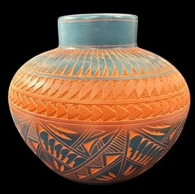 J.R.D. Aragon Signed Acoma Pueblo Bear Figural Vase