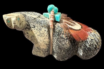 Carved Stone Zuni Bear Fetish Feather Turquoise