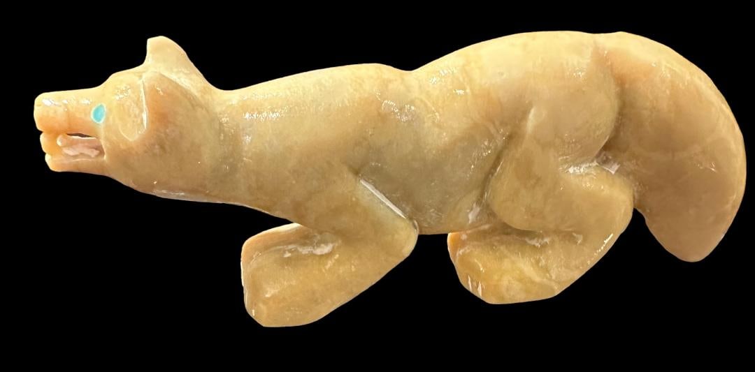 Carved Zuni Wolf Fetish Turquoise Eye (1 of 4)