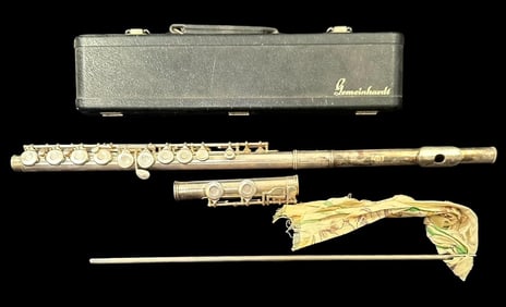 Gemeinhardt Silverplated Flute in Case
