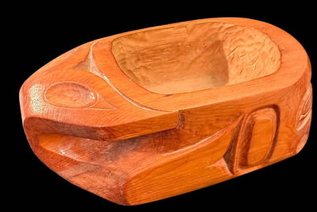 Inuit Alaska Carved Animal Shaped Bowl Signed Spencer Tirlalip Northwest Coast: Inuit northwest coast Alaska hand carved animal shaped bowl from single piece of wood. signed Spencer Tirlali. Measures 3.5" high by 10.5" long. Domestic shipping $16. USPS shipping cost only, no addi