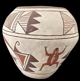 Nellie Bica (1905-1998) Zuni Pottery Pot Frog and Deer Effigy