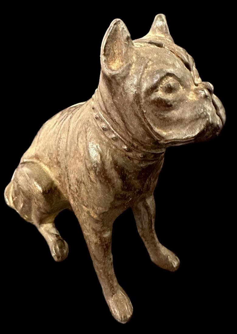 Boxer/Bulldog Cast Iron Still Bank Ca. 1920s (1 of 4)