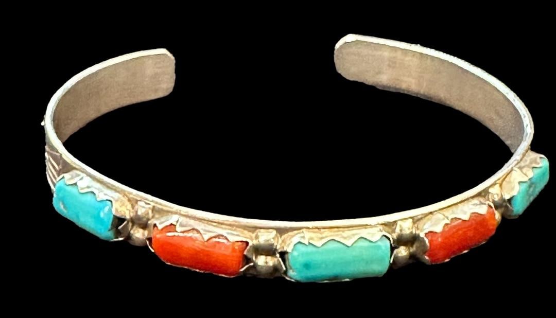 Native American Zuni Signed Sterling And Stone Cuff Bracelet Fabian Cheama (1 of 2)