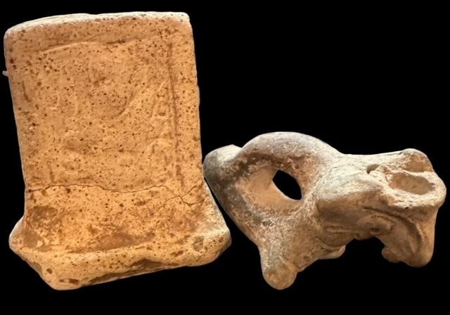 Lot of Two Pre Columbian Artifacts Animal Effigy and Pottery (1 of 8)