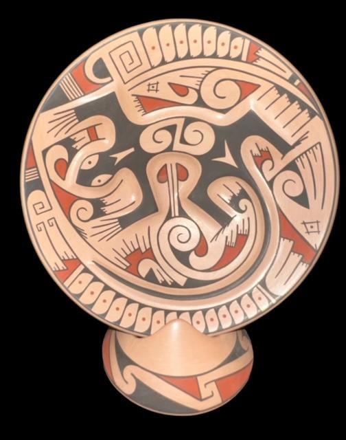 Mata Ortiz Signed Bowl and Stand (1 of 3)