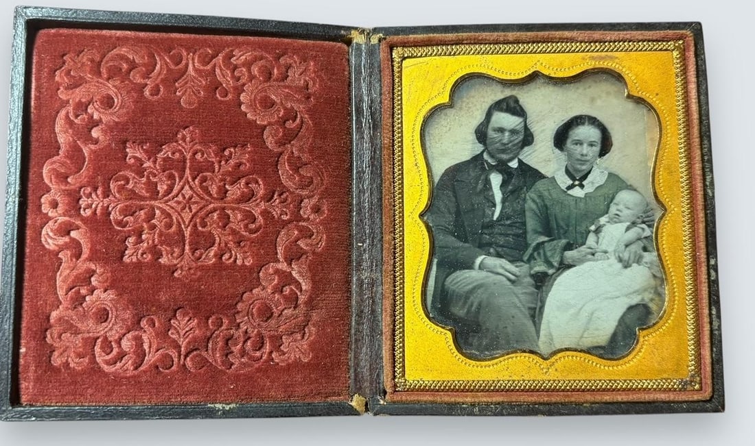 Daguerreotype of Mormon Pioneer Couple, Salt Lake City Utah (1 of 3)