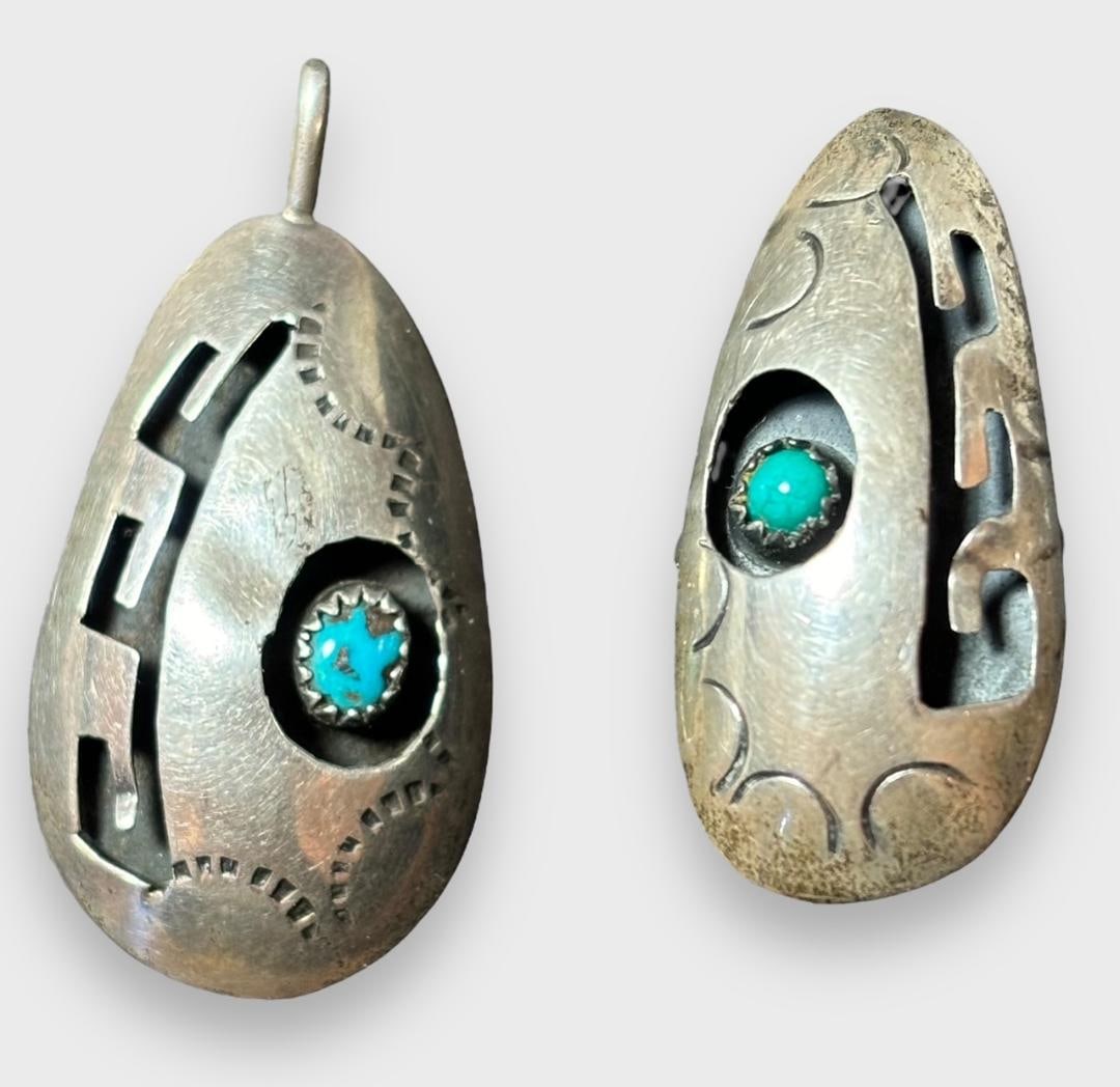 Native American Navajo Signed VT Ring and Pendant set (1 of 2)