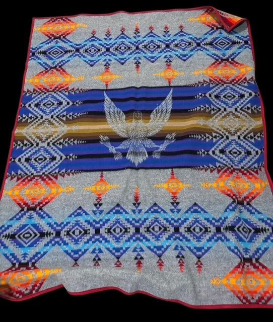 Pendleton Beaver State Reversible Wool Blanket American Eagle (1 of 4)