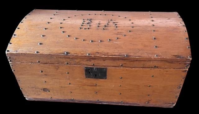 Native American Apache Bureau of Indian Affairs Storage Chest: Native American Apache Bureau of Indian Affairs storage chest. BIA in brass tacks on top of chest. No interior shelf. Measures 24" x 11" x 12". For in house shipping, select "bidder arranged". Domesti