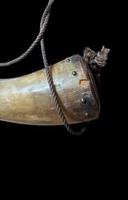 Eskimo/Inuit Powder Horn with Pellets
