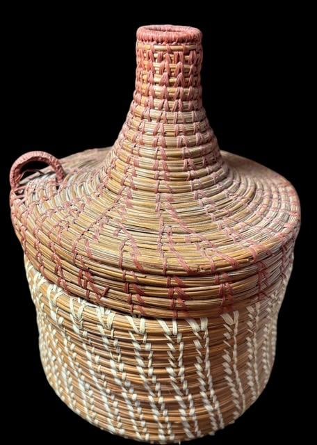 Northwestern Lidded Pine Needle Basket (1 of 5)