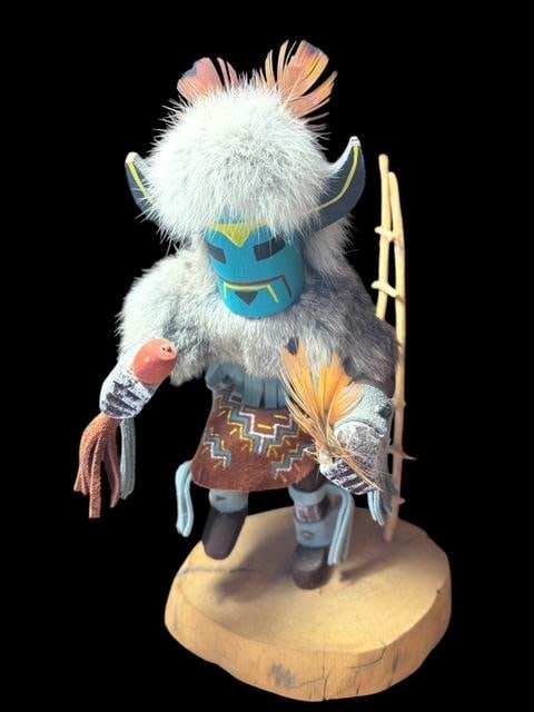 Native American Navajo Signed Medicine Man Kachina Renee P.: Native American Medicine Man Kachina. Signed Renee P and Medicine Man. Measures 12" tall by 7" across at base. For in house shipping, select "bidder arranged." Domestic shipping $16.