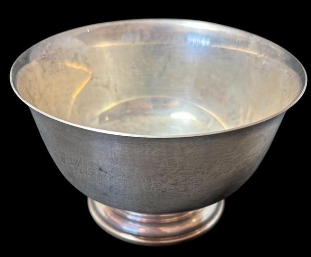 Cartier Sterling Footed Bowl: Cartier sterling bowl. Monogrammed G. Weighs 183g. Measures 5" across and 3" deep. For in-house shipping, select "bidder arranged". Domestic shipping $10.scrap value is 179.24.