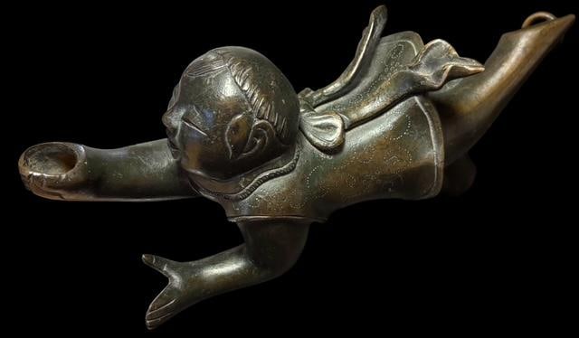 UNIQUE Bronze Chinese Hanging Oil Lamp (1 of 4)