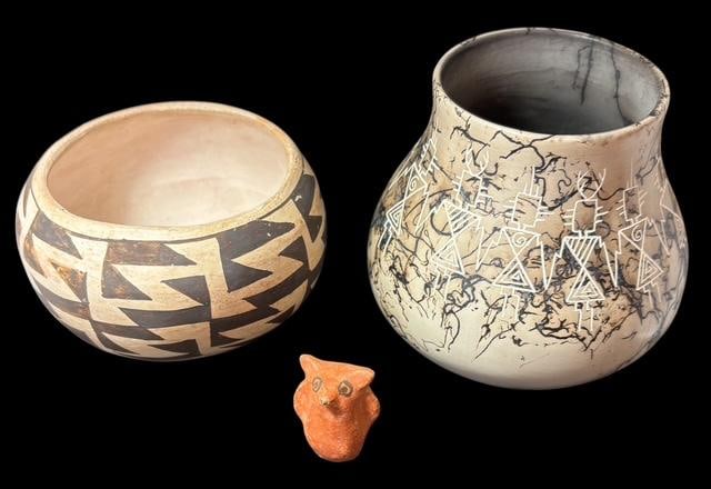 Lot of Three Vintage Acoma Pueblo Pottery Vessels (1 of 6)