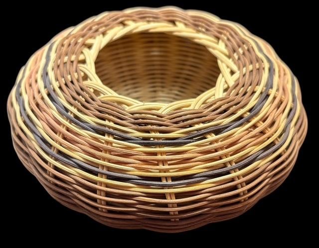 Native American Cherokee Signed Woven Basket (1 of 2)