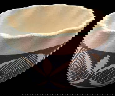 Native American Acoma Pueblo Signed Fluted Pottery Bowl: Native American Acoma Pueblo pottery fluted decorative bowl. Signed C.C. Nice geometric design. Measures 4" x 4" x 3".