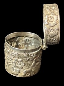 Vintage Sterling Pill Box/Thimble Holder