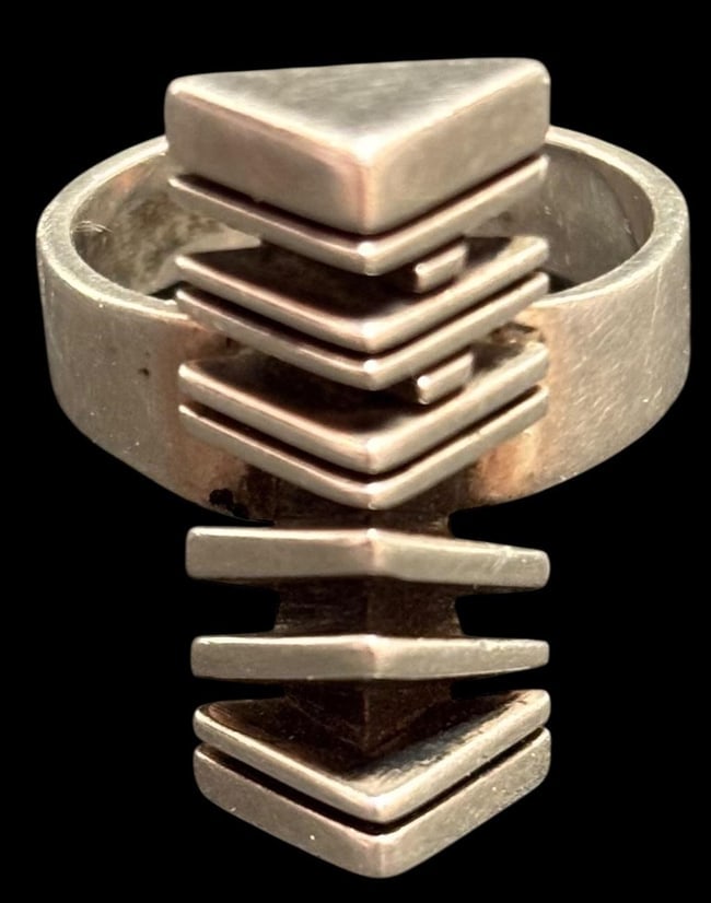 Rare Native American Sterling Signed Isaiah Ortiz Ring (1 of 2)