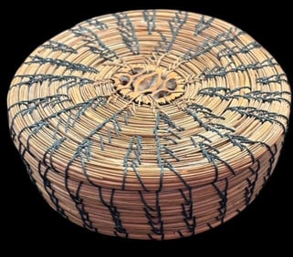 Native American Hand Woven and Signed Pine Needle Lidded Basket