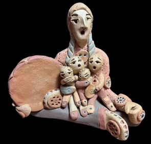 Native American Navajo Signed Chey Jim Handmade Clay Storyteller