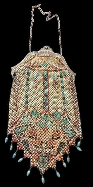 Art Deco Mandalian Mesh Purse Flapper (1 of 2)