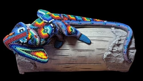 Mexican Hulchoi Beaded Iguana on Pottery Tree Branch