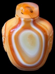 Banded Agate Chinese Snuff Bottle