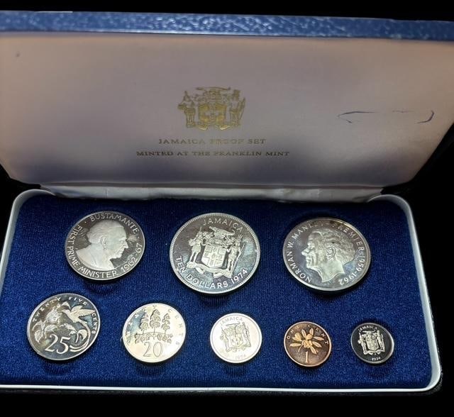 Eight-Coin Jamaica Proof Set 1974: Eight-coin Jamacia proof set 1974 minted at the Franklin Mint. $10, $5, $1, $.25, $.20, $.10, $.05, $.01 in original box. sterling 5