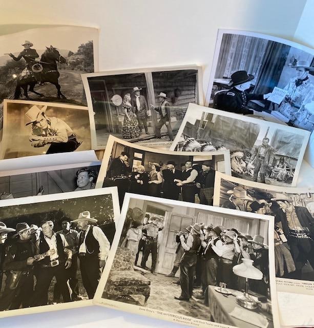 Lot of 10 Vintage Western Movie Stills 1950's: Lot of 10 vintage western movie stills. Measures 8x10.