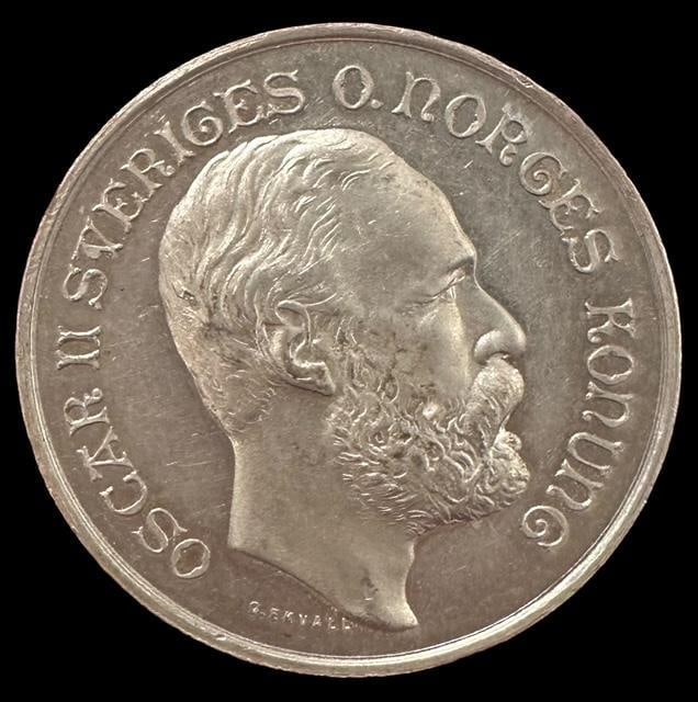 1891 Medallion of Oscar II, King of Sweden and Norway: 1891 Oscar II, King of Sweden and Norway medallion. 1 Goteborg. Measures 1.5". Of silver colored metal.