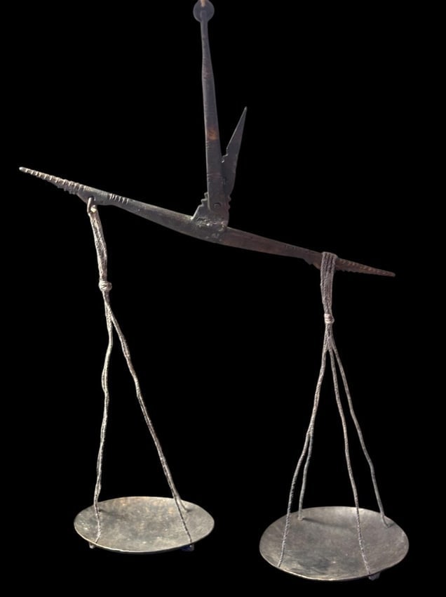 Antique Gold Miner's Portable Scales: Antique gold miners' portable scales. Ca 1800's. Used to weigh gold ore from mines. Scale measures 5.25" across. Bowls measure 2.5" across.