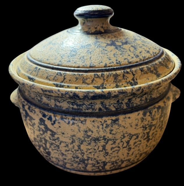 Contemporary Blue Spongeware Pottery Casserole Dish (1 of 5)