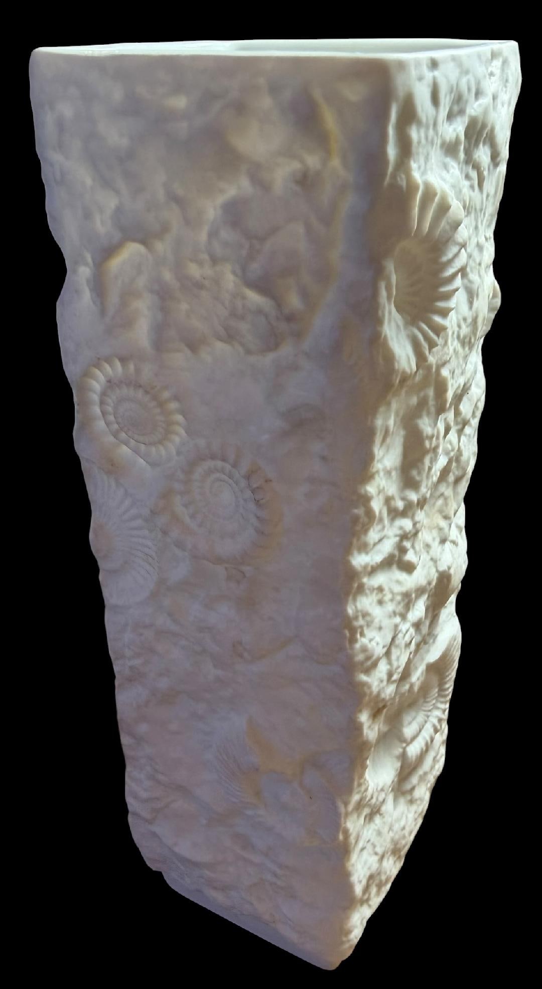 Kaiser West German Bisque Vase (1 of 4)